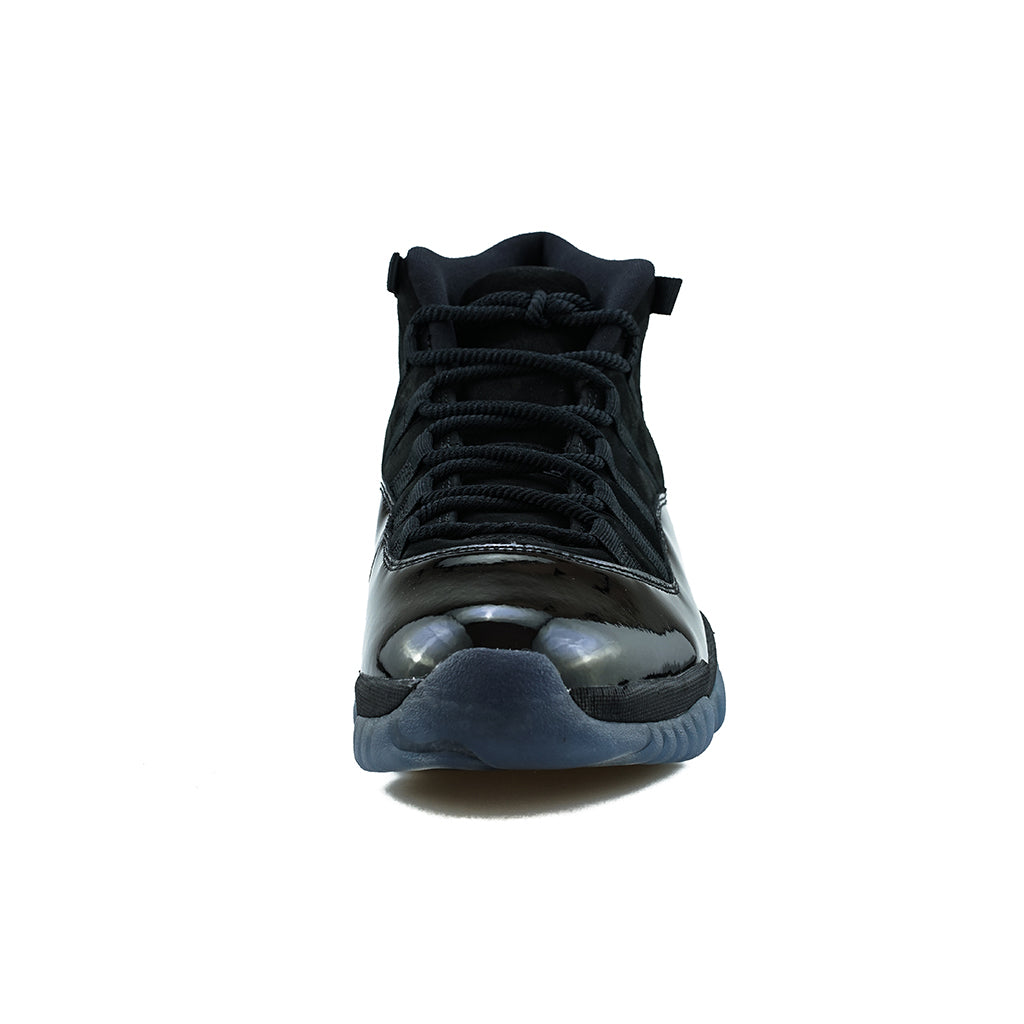 Jordan 11 store cap gown