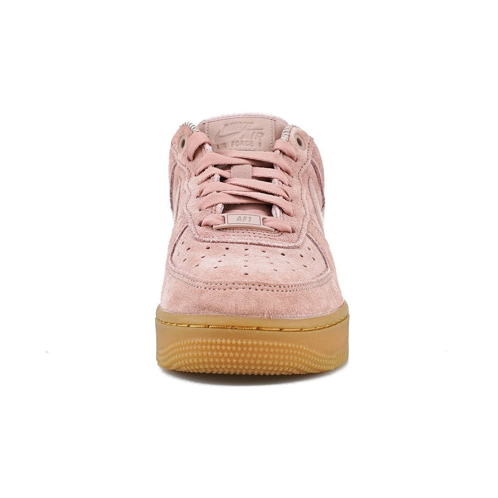 Nike W Air Force 1 07 SE Particle Pink Particle Pink amongst few