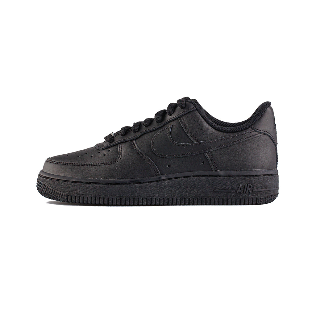 Nike - Air Force 1 0'7 (Black/Black) – amongst few Nike - Air Force 1 0'7 (Black/Black) – amongst few