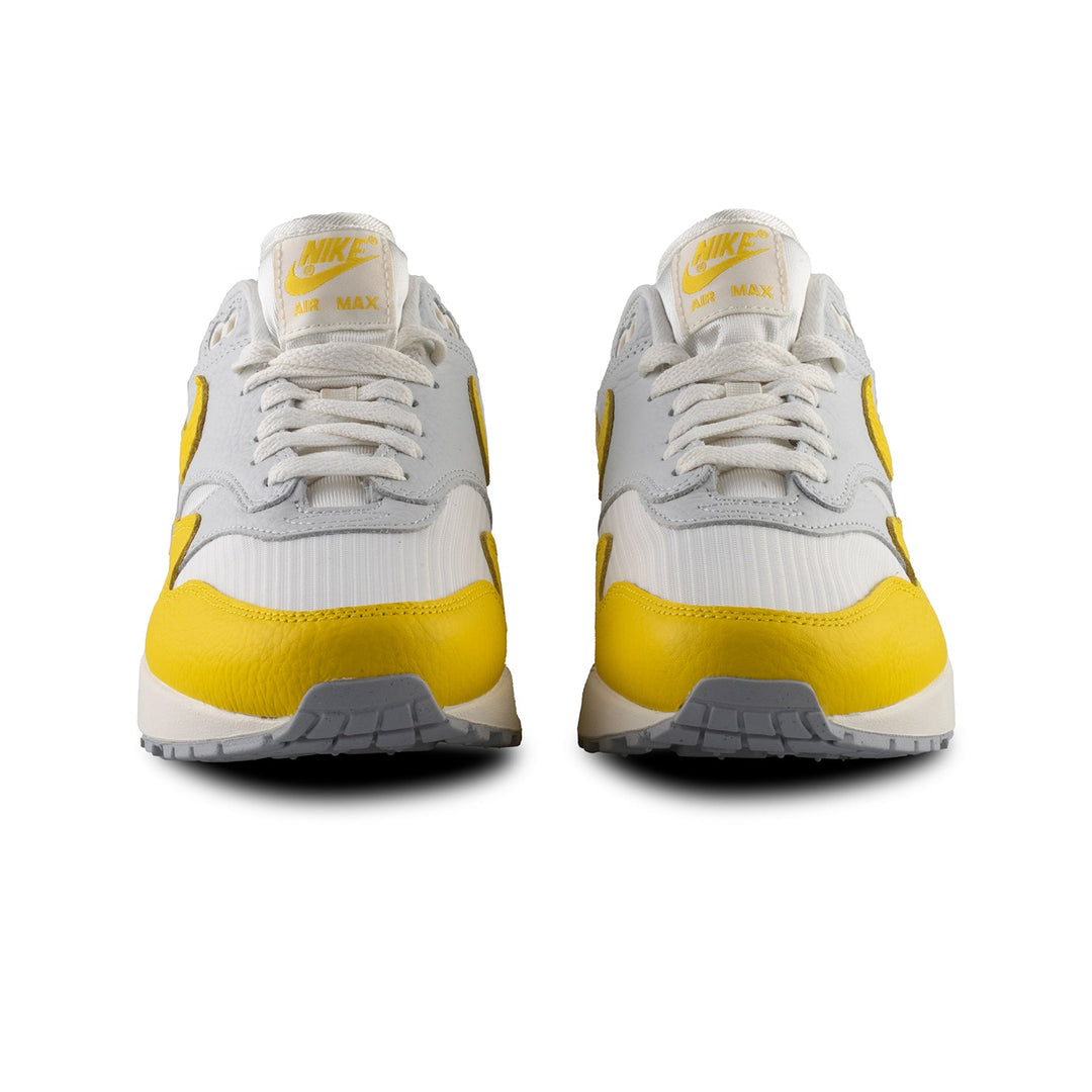 NIKE★WMNS AIR MAX 1 PHOTON DUST/TOUR YELLOW/WHITE/WOLF GREY nike women air max 1 photon dust tour yellow wolf grey sail