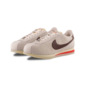 Nike cortez beige leather top