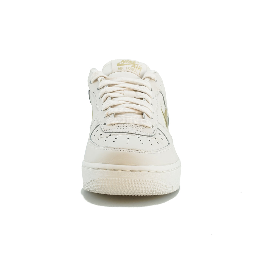 Nike WMNS Air Force 1 07 PRM LX Phantom MTLC Gold Star amongst few